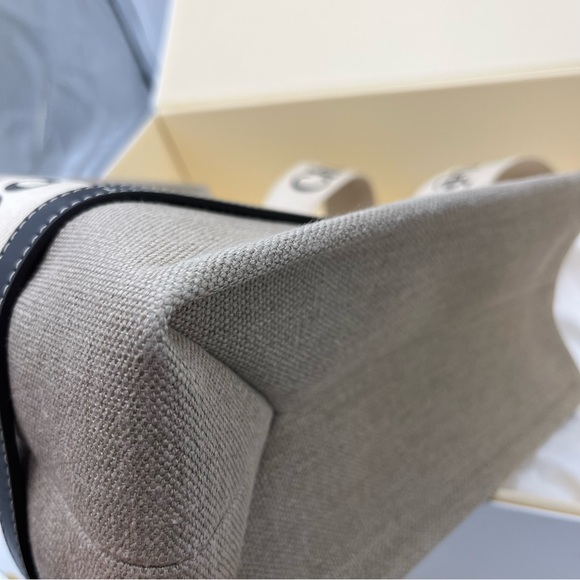 Chloe Woody medium tote - Picture 7 of 12